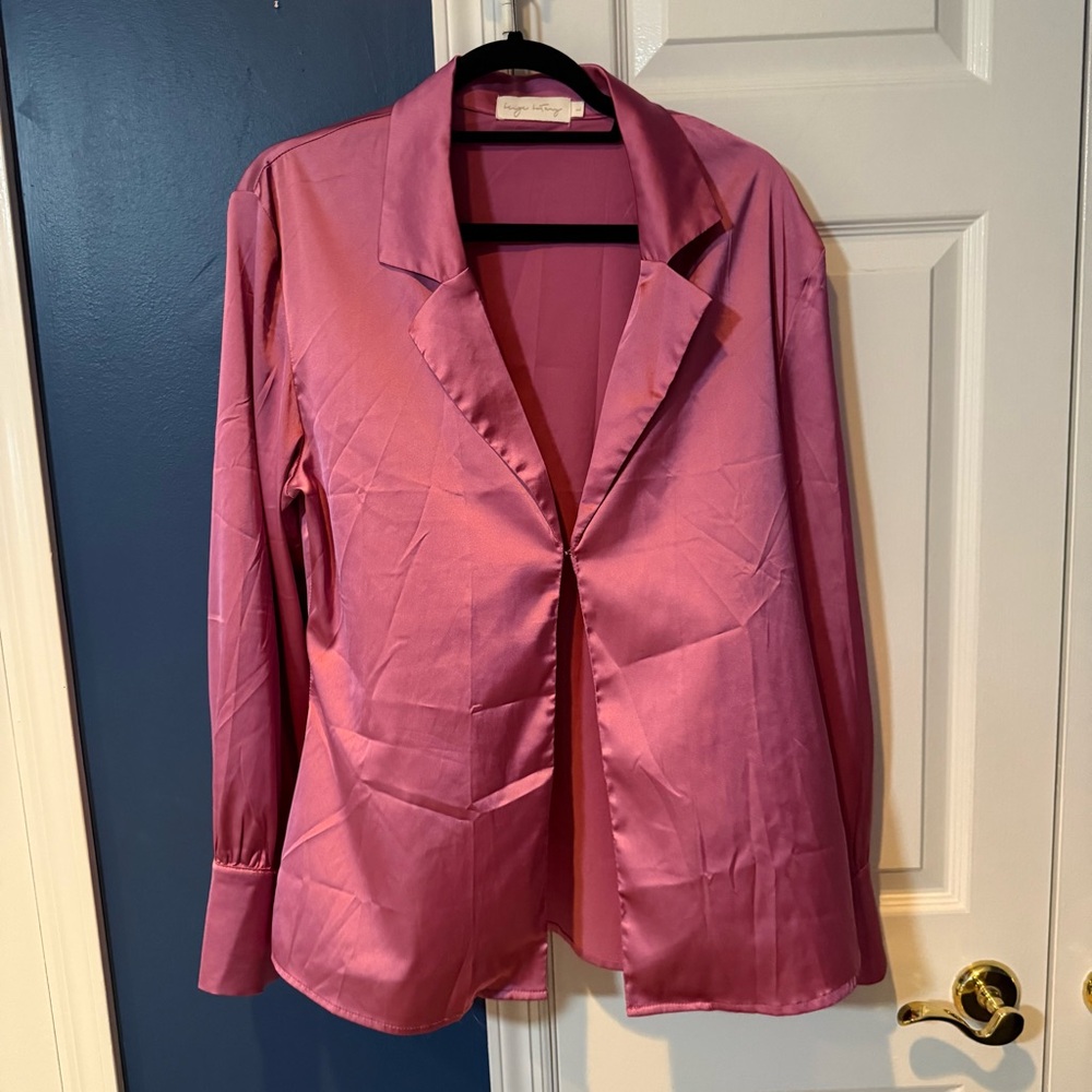 Elegant Pink Women's Satin Blazer